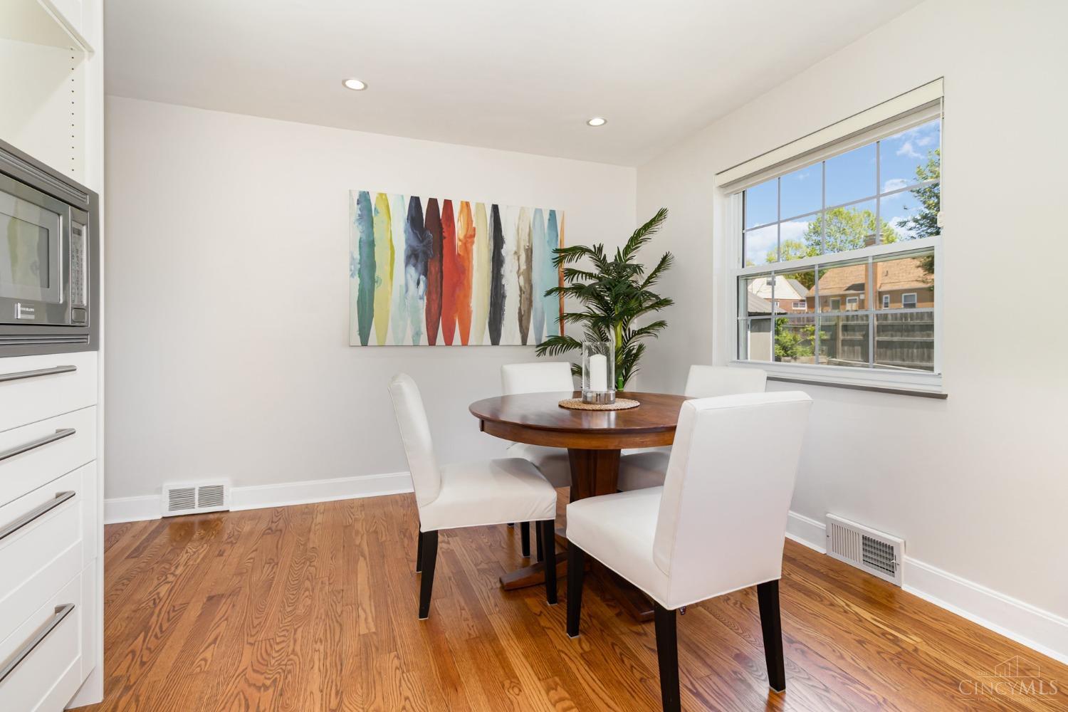 1112 Alnetta Drive
