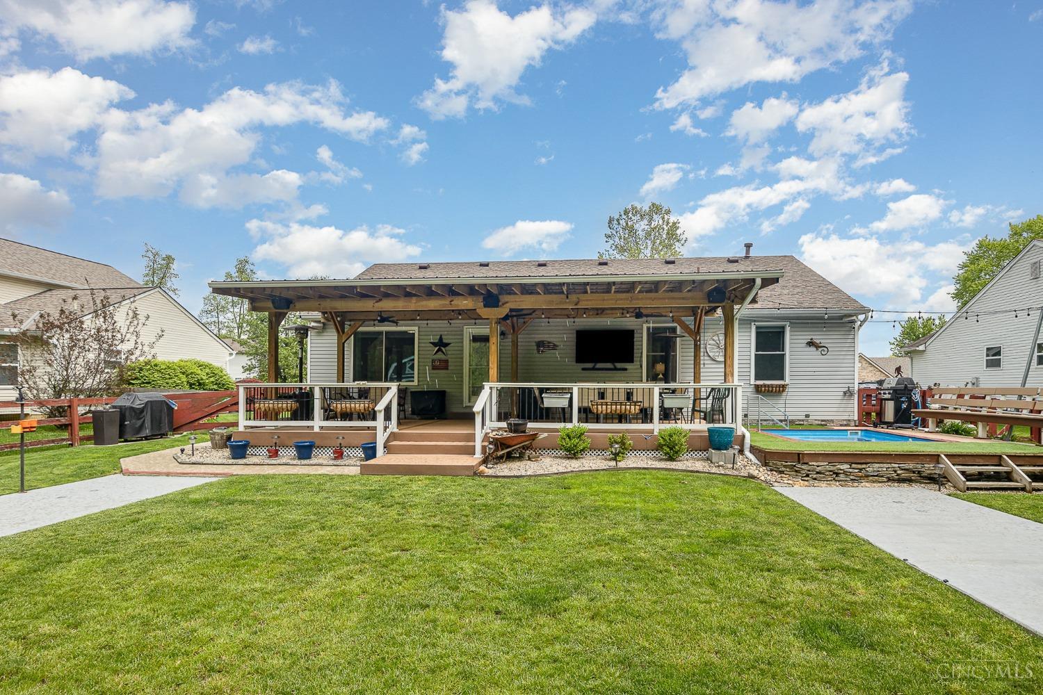 2517 Pochard Drive