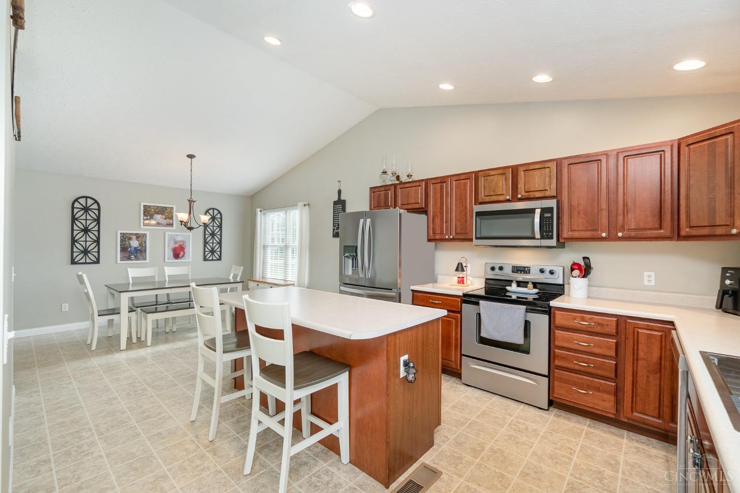 129 Willow Run Road