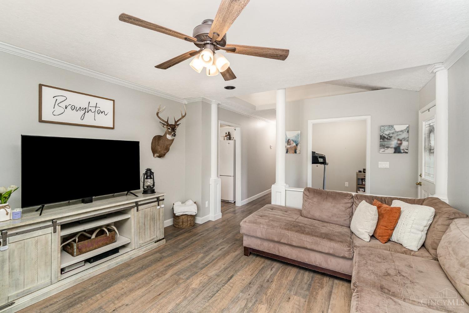 127 Navajo Drive
