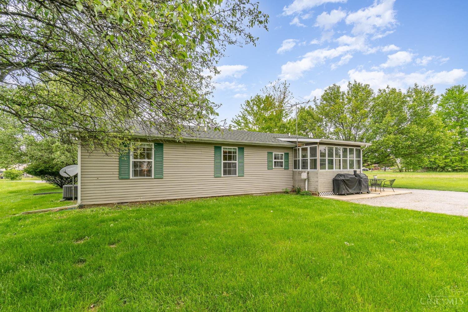 127 Navajo Drive