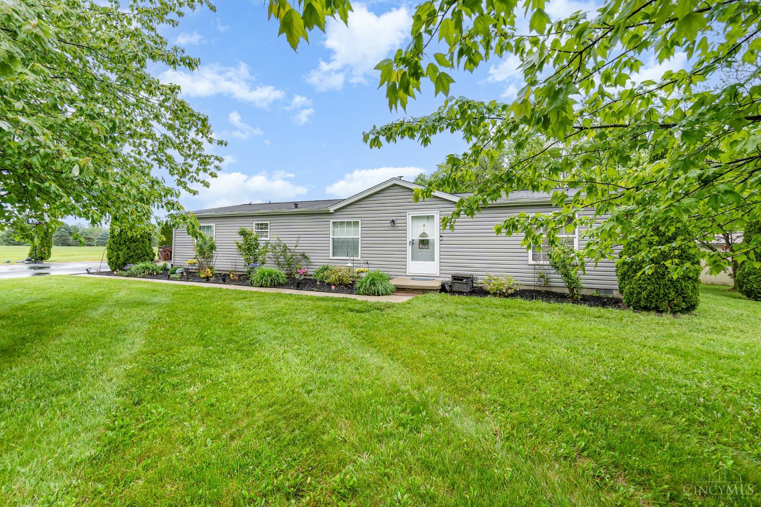 305 Meadow View Lane