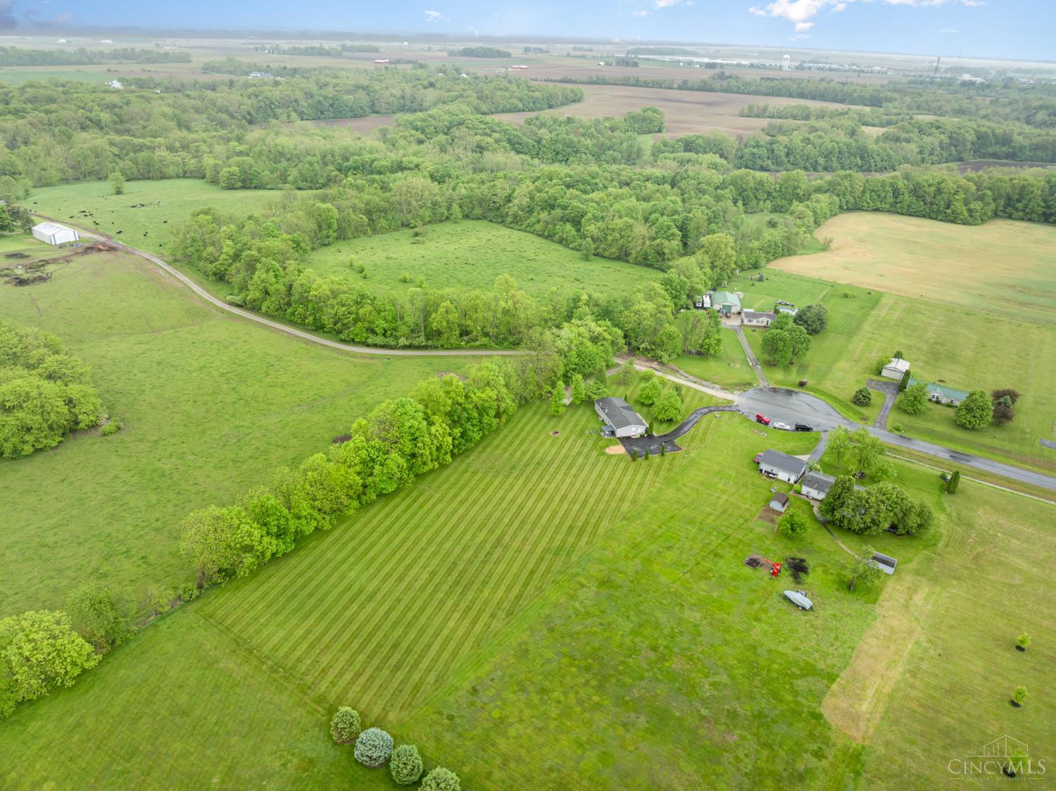305 Meadow View Lane