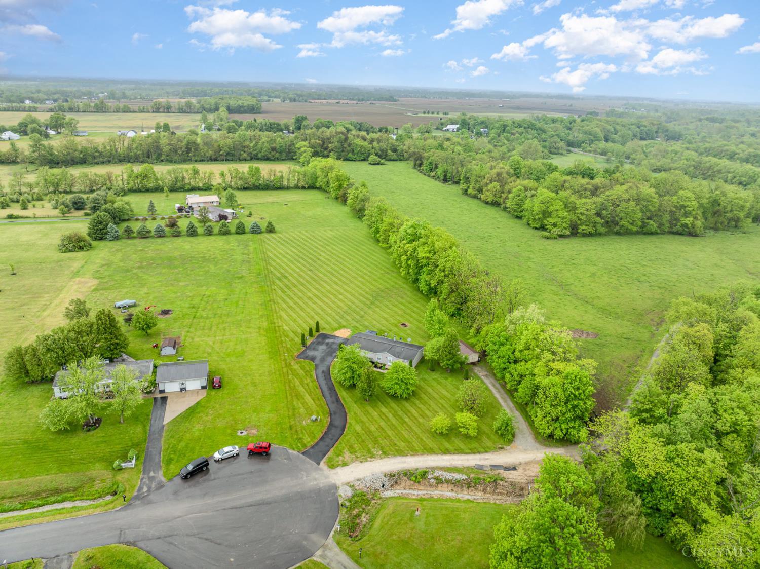 305 Meadow View Lane