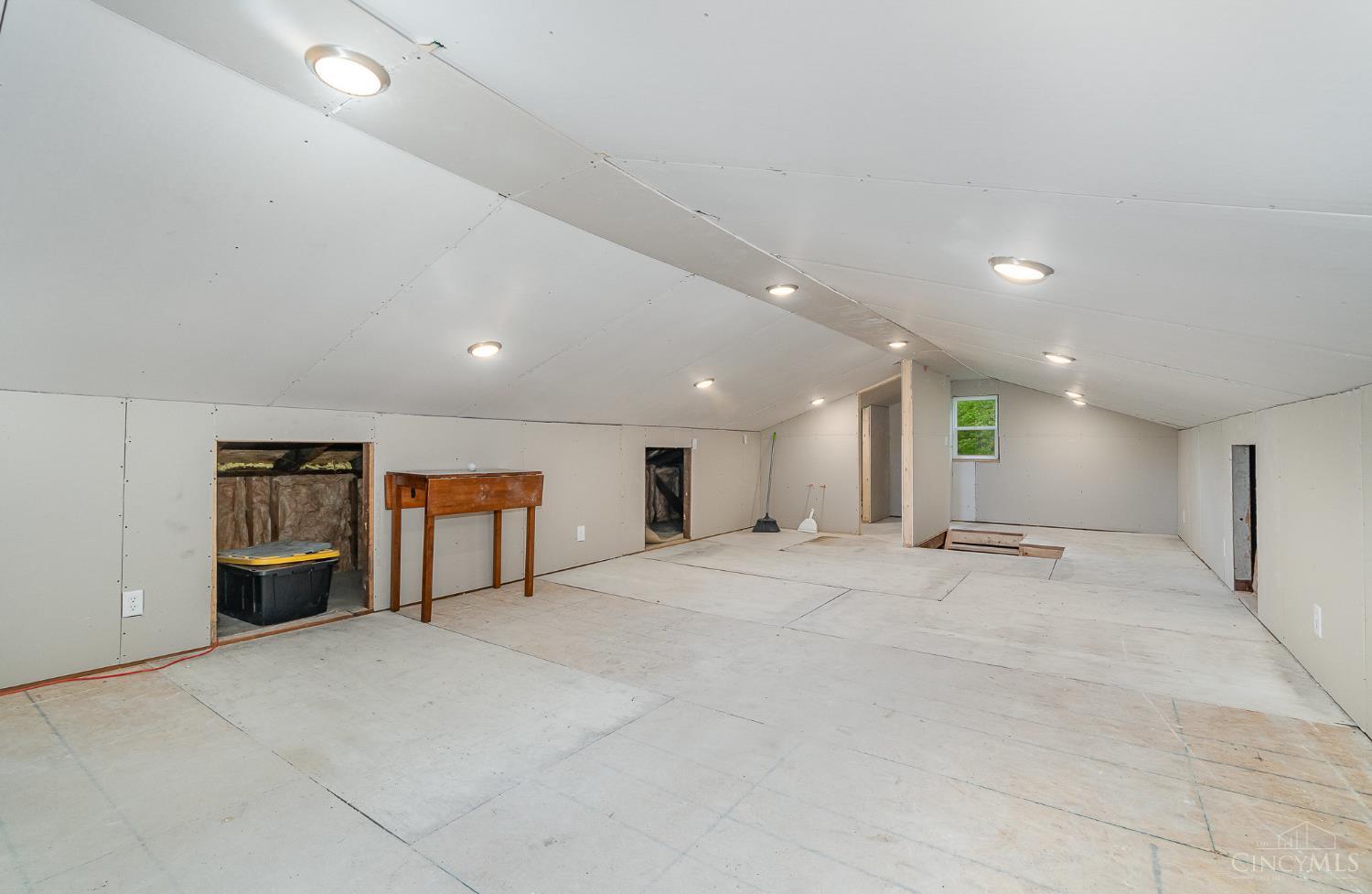 2490 Bauer Road