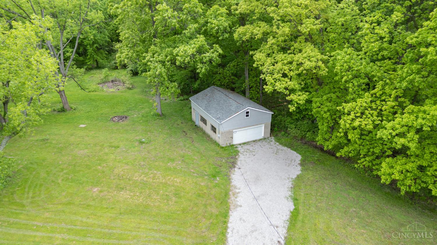 2490 Bauer Road