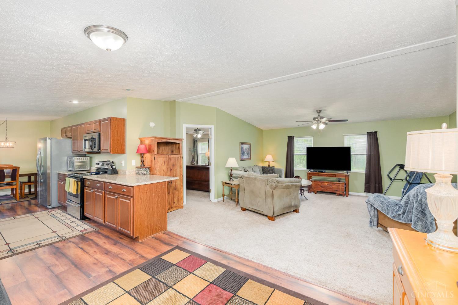 12000 New Hope White Oak Station Road
