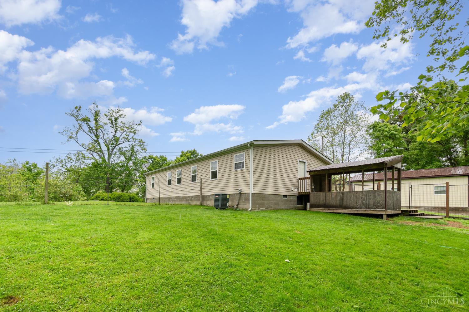 12000 New Hope White Oak Station Road