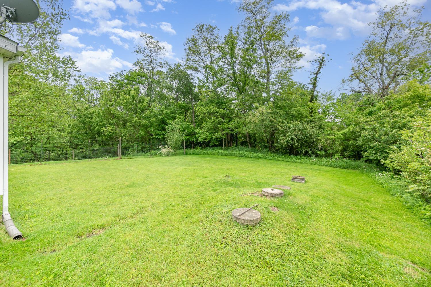 12000 New Hope White Oak Station Road