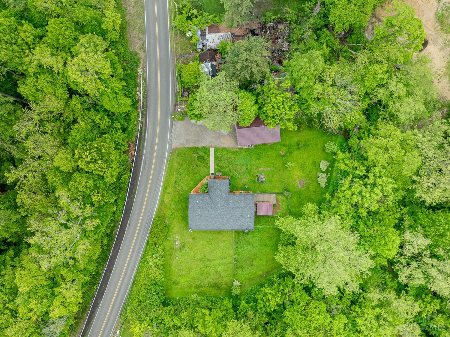 12000 New Hope White Oak Station Road