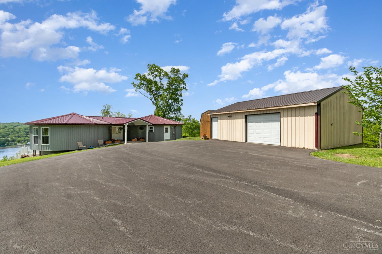 1278 Doe Point Road
