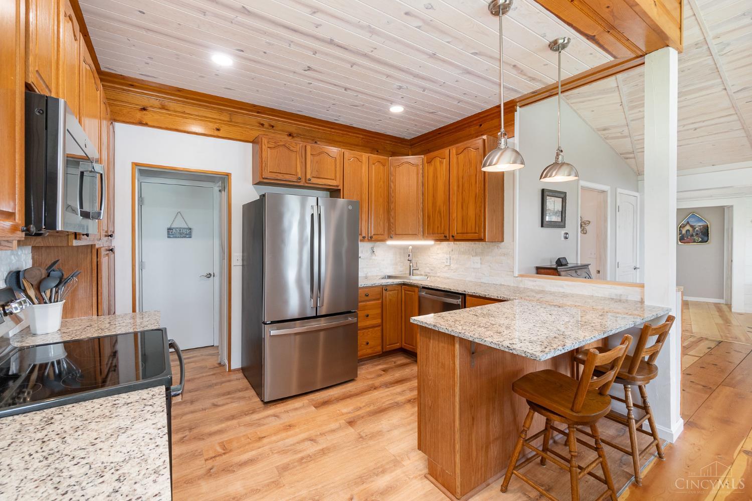 1278 Doe Point Road