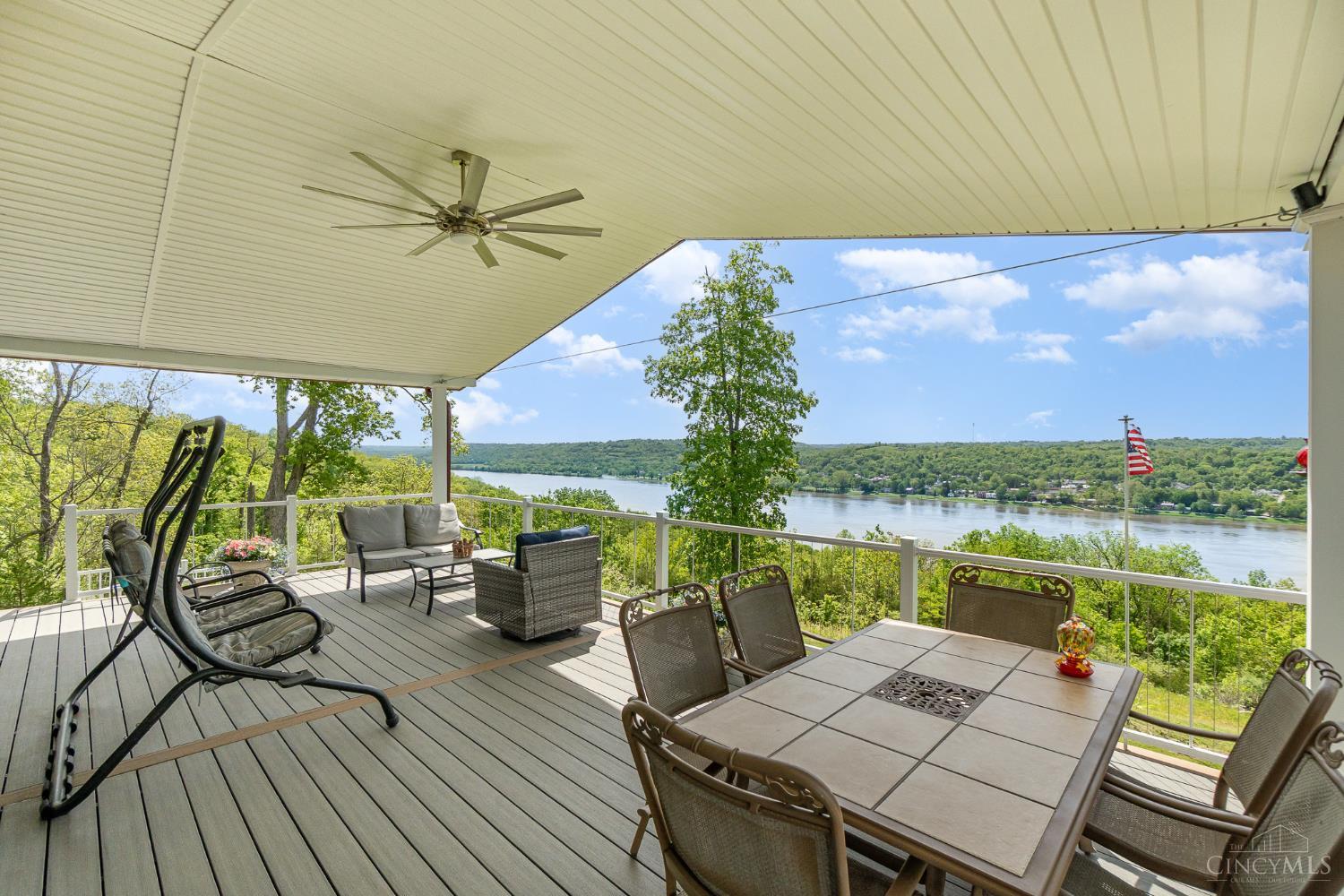 1278 Doe Point Road