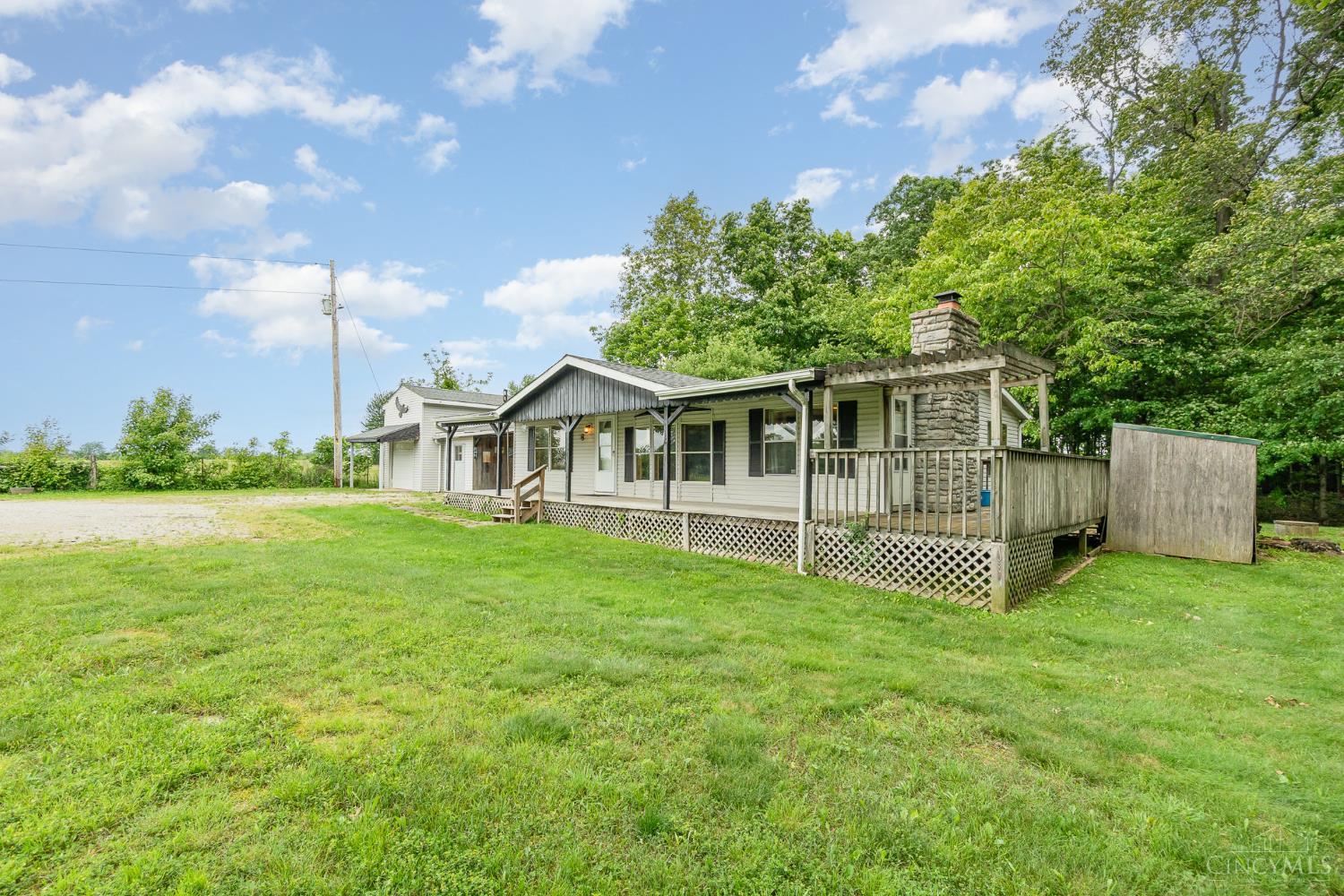 7760 Eckmansville Road