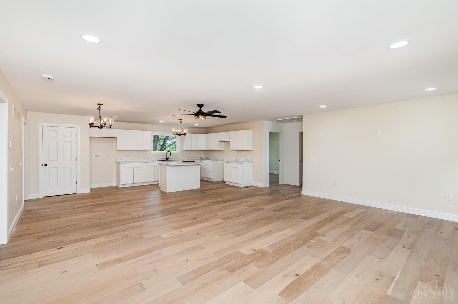 14500 St Rt 136