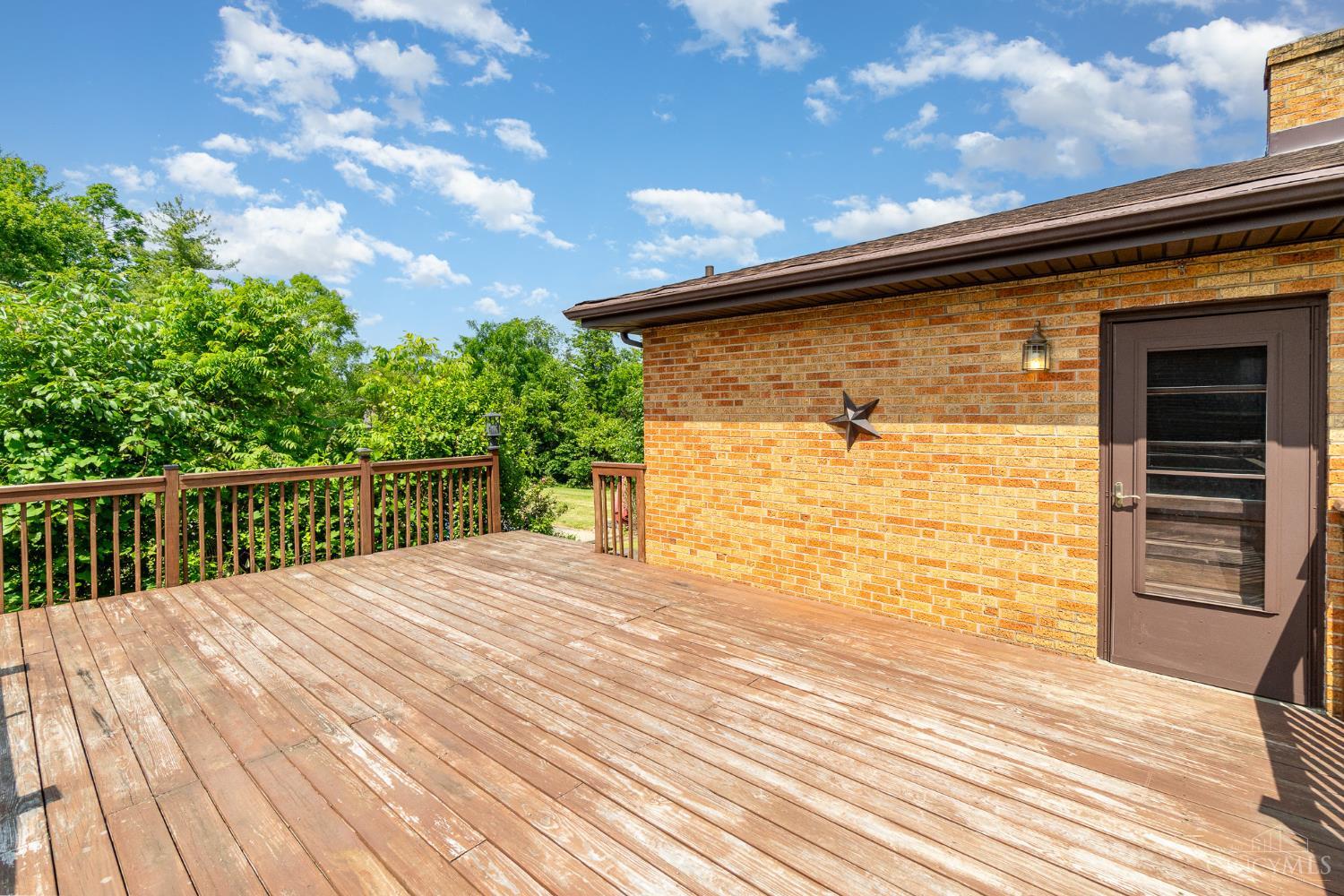 868 Locust Lane