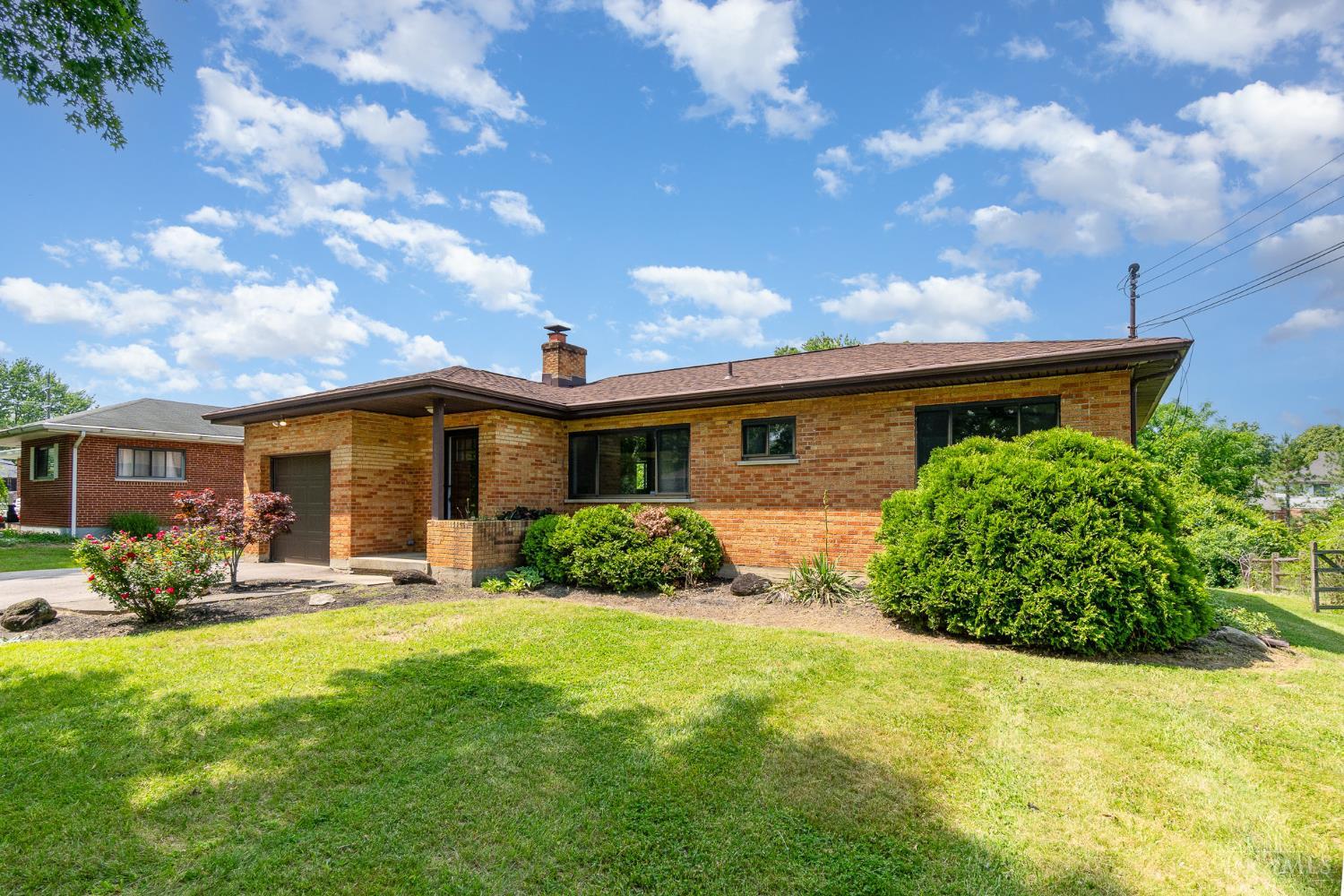 868 Locust Lane
