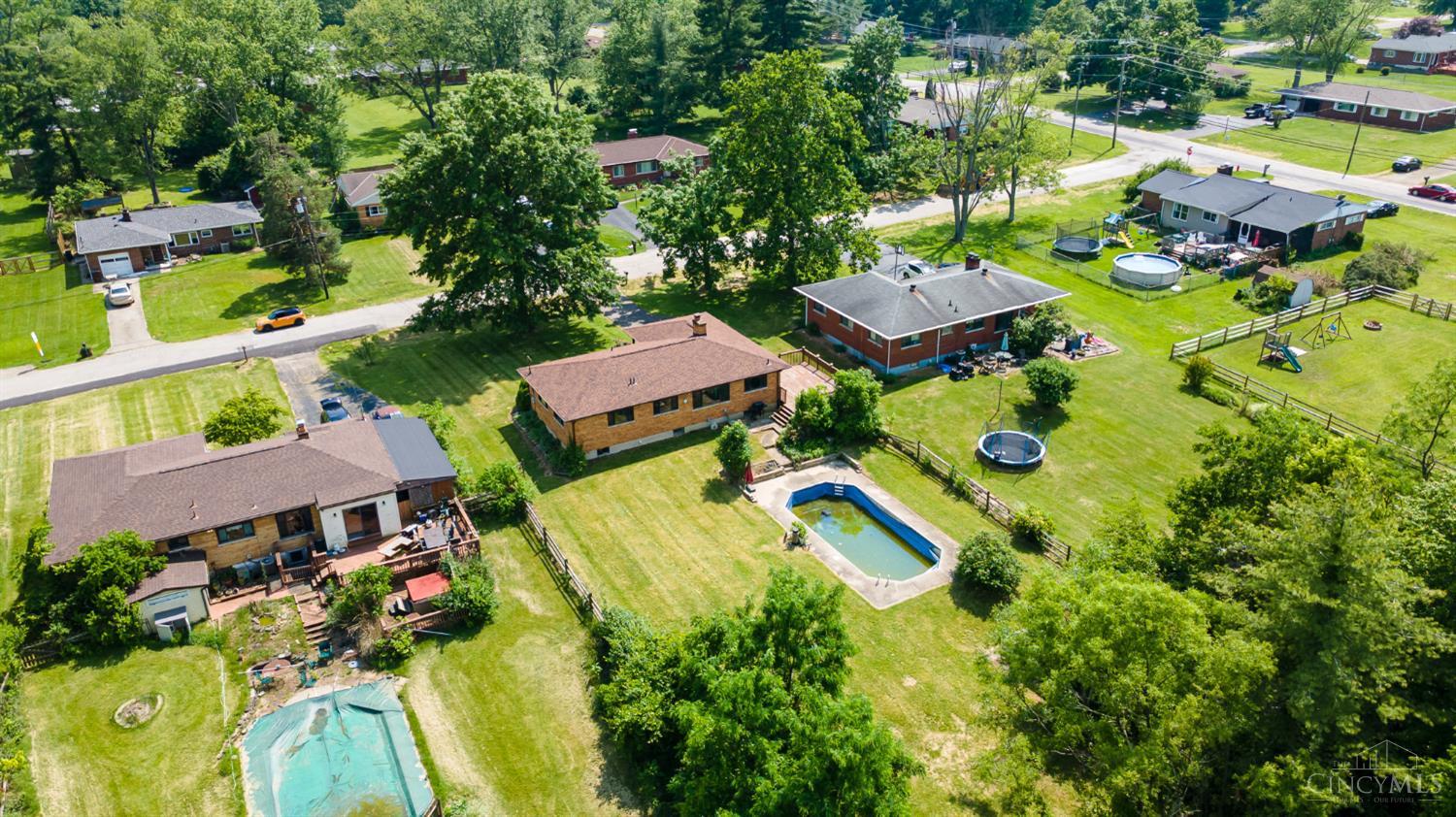 868 Locust Lane