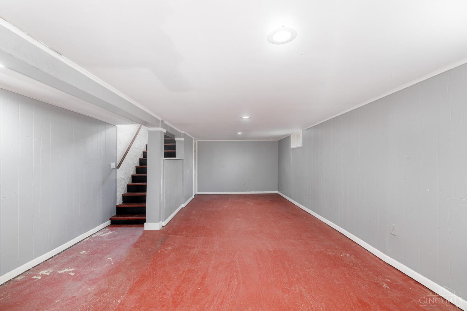 868 Locust Lane