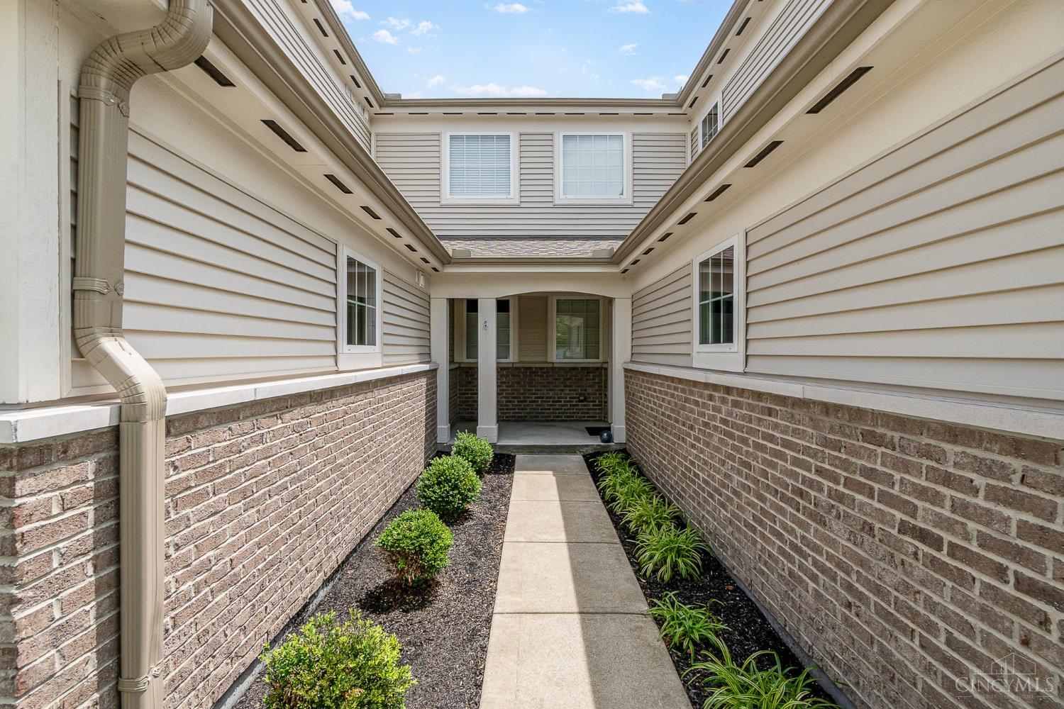 4538 Furlong Trail
