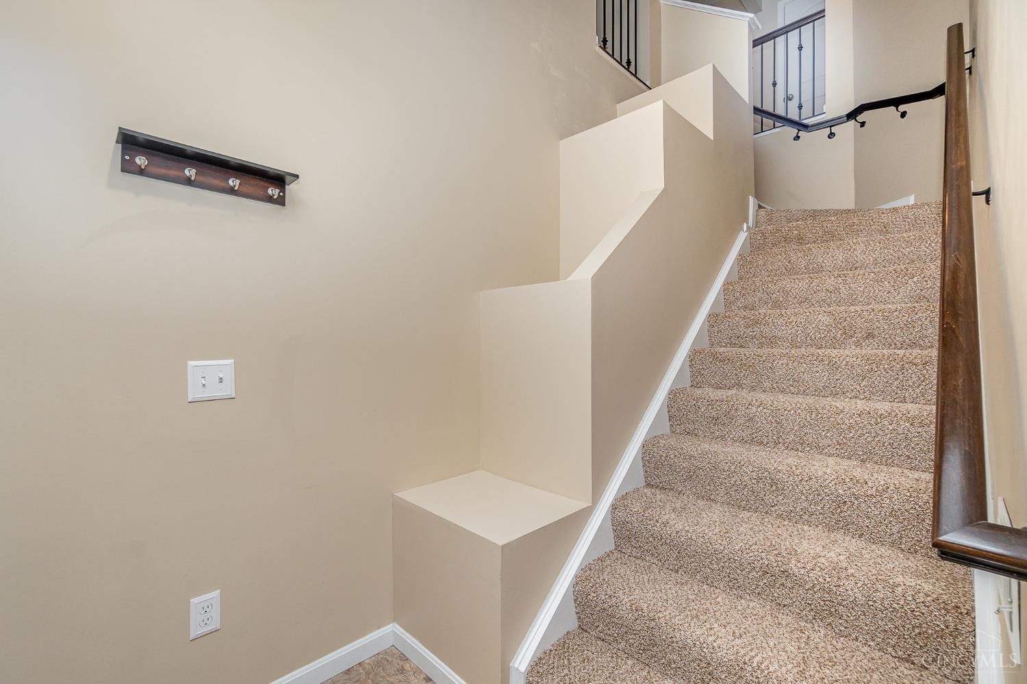 4538 Furlong Trail