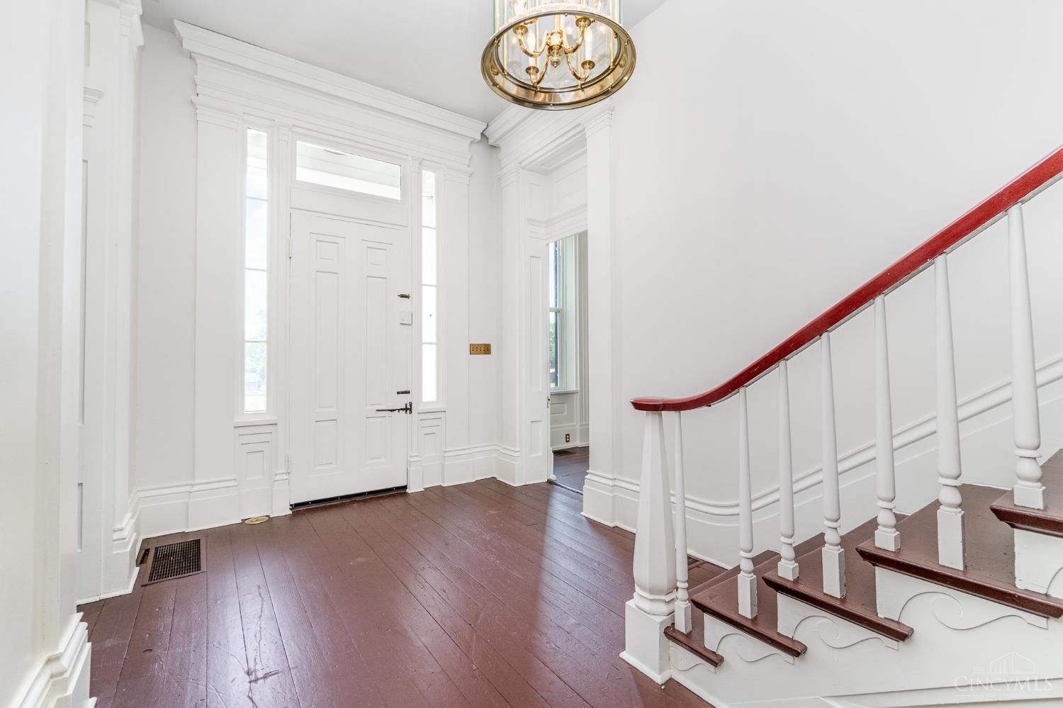 410 White Oak Street