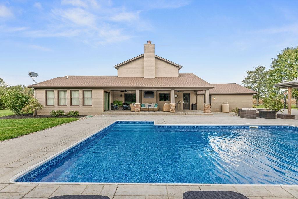 1716 Yankeetown Road