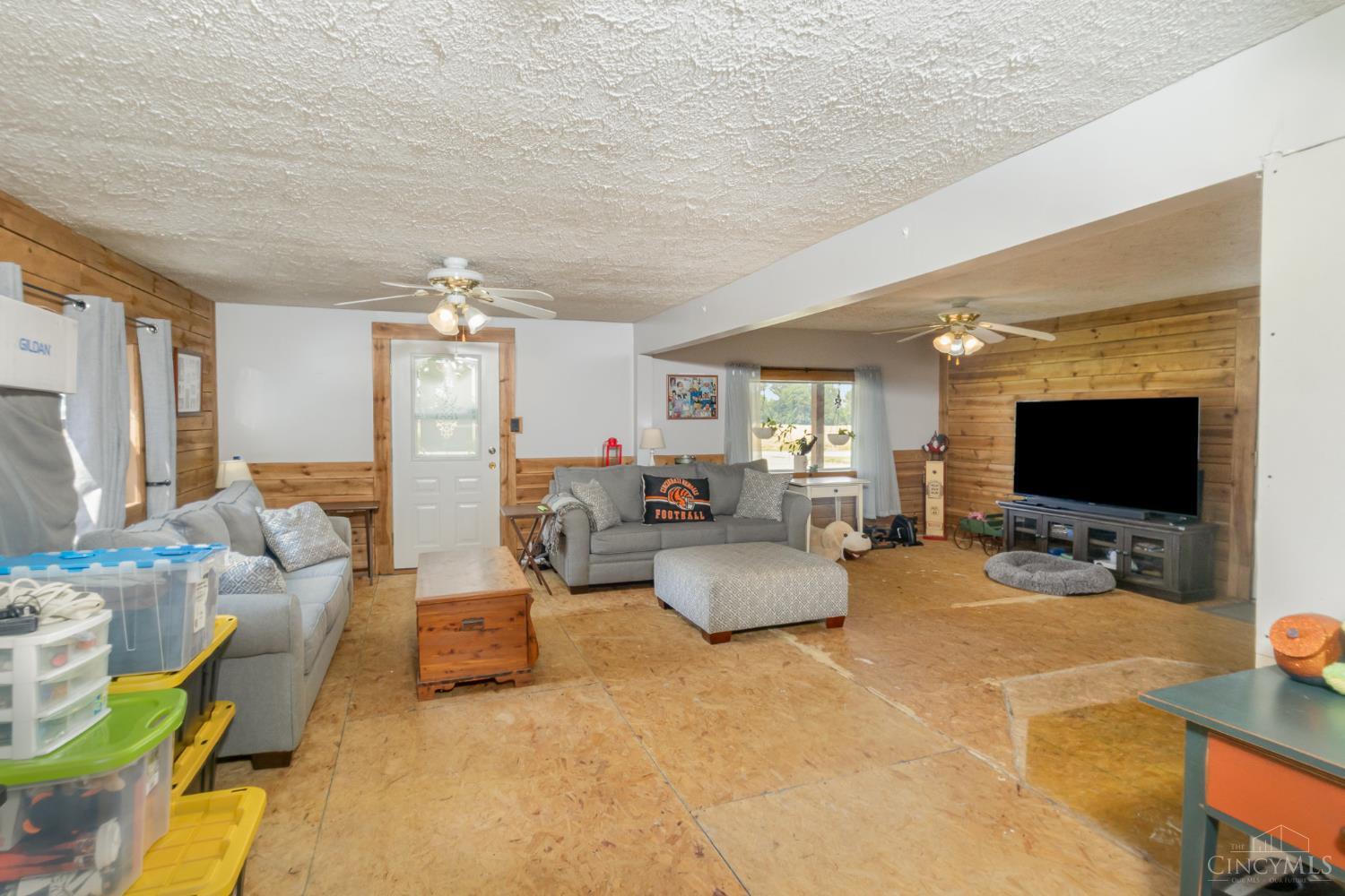 984 Murtland Road