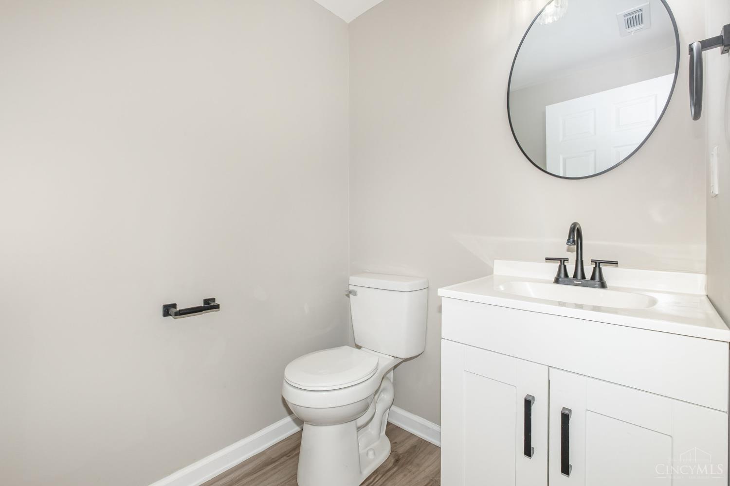 403 Elmwood Court