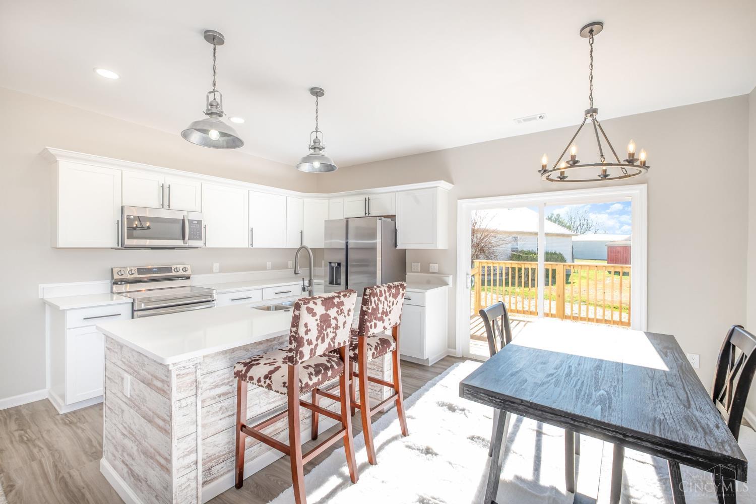 403 Elmwood Court
