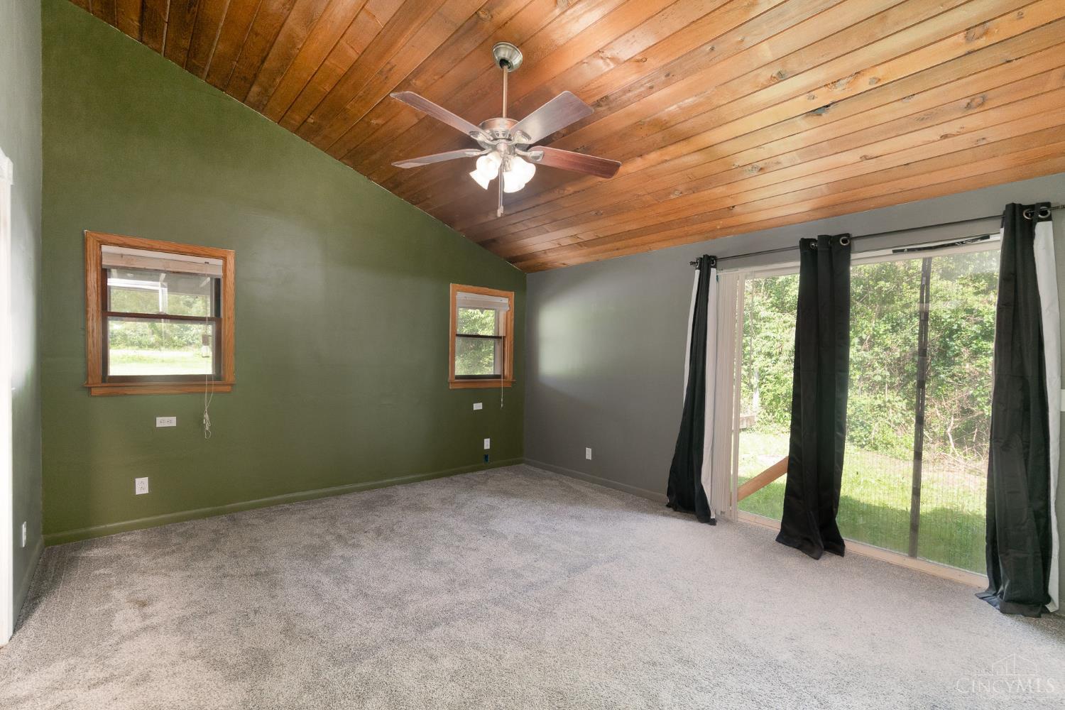 3275 White Oak Valley Road
