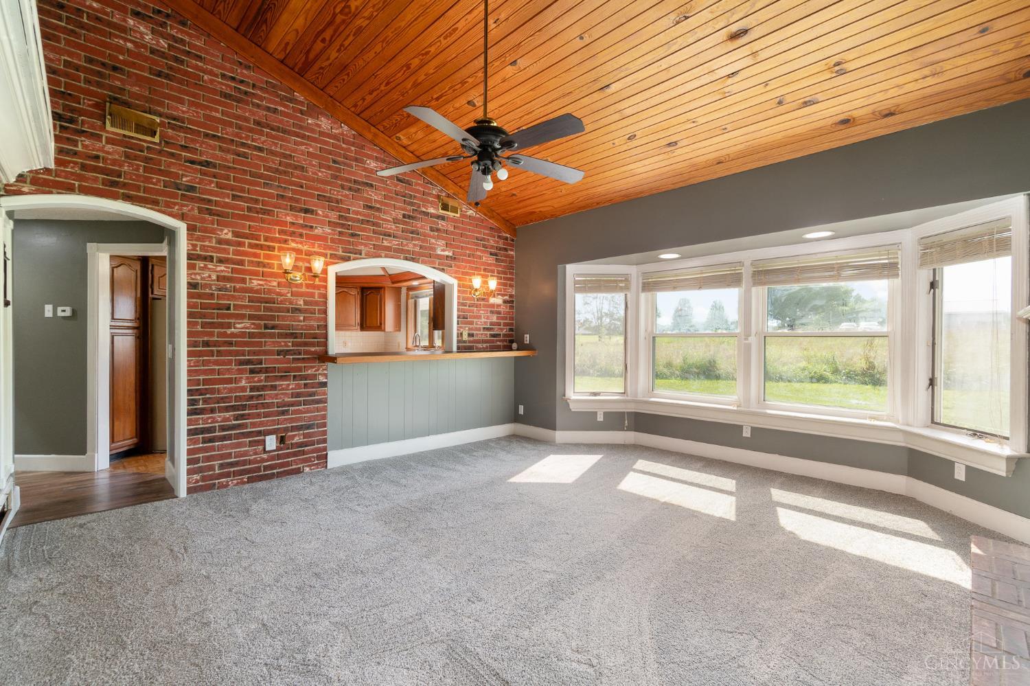 3275 White Oak Valley Road