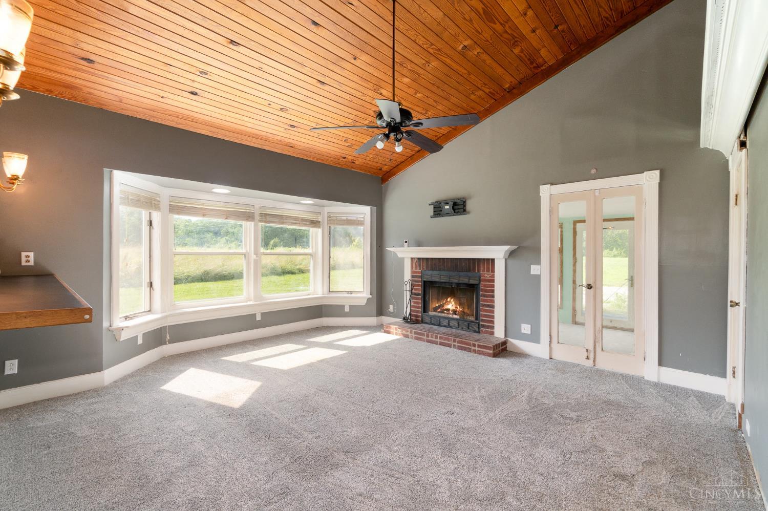 3275 White Oak Valley Road