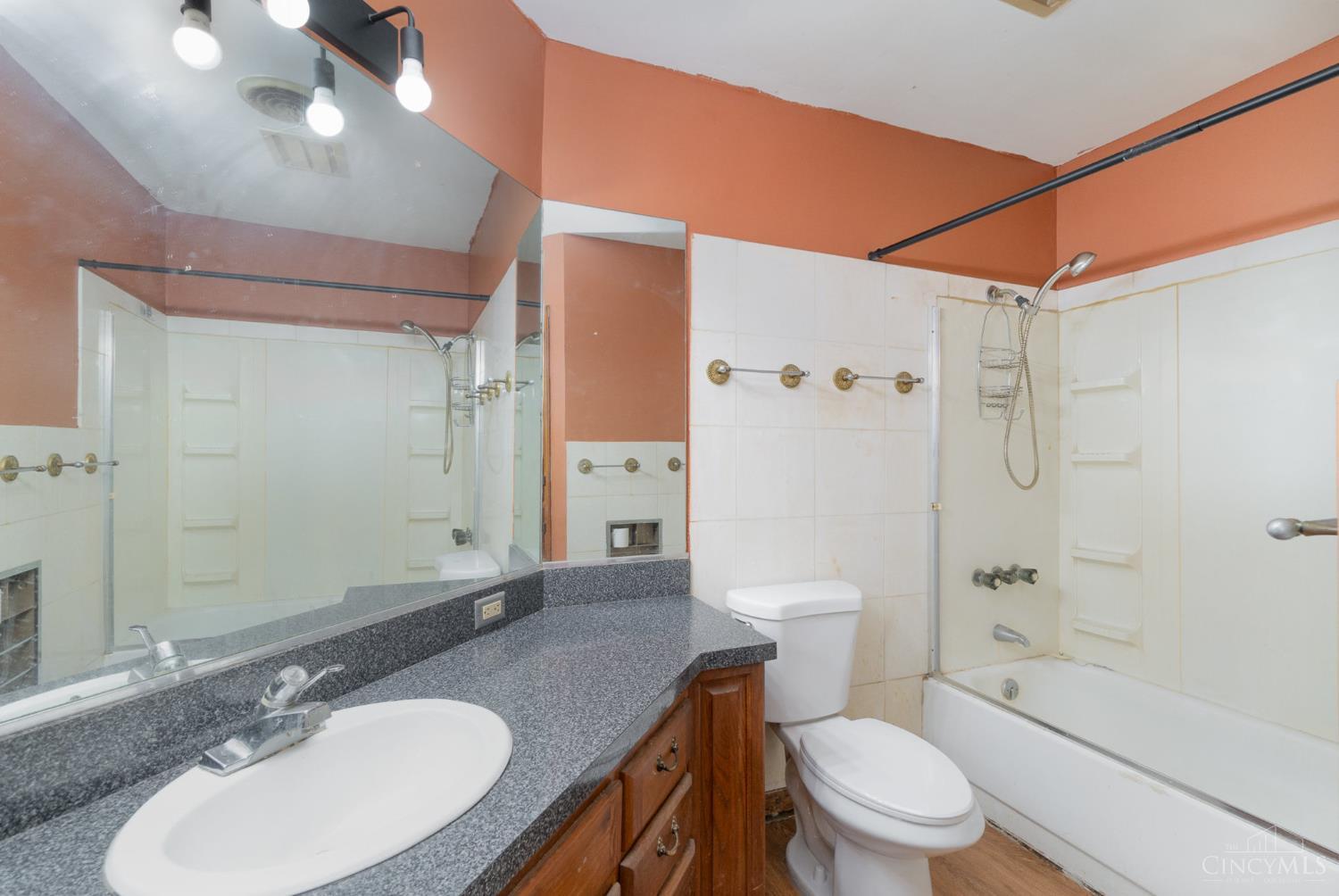 3275 White Oak Valley Road