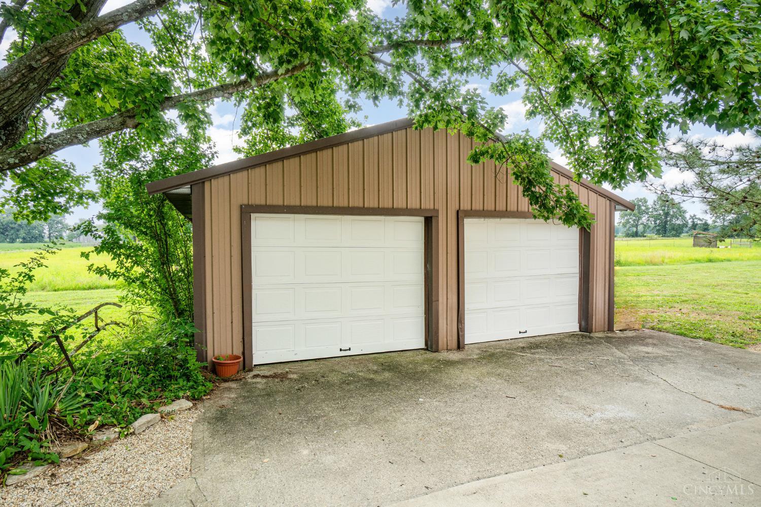 1740 Yankeetown Road