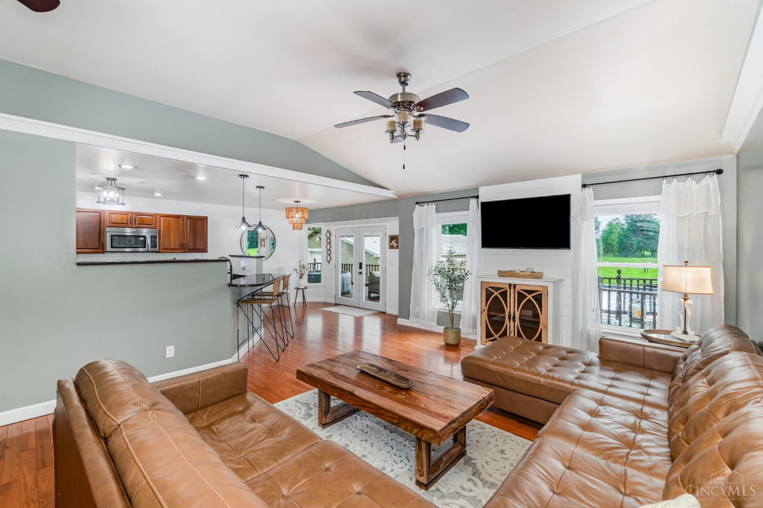 1740 Yankeetown Road