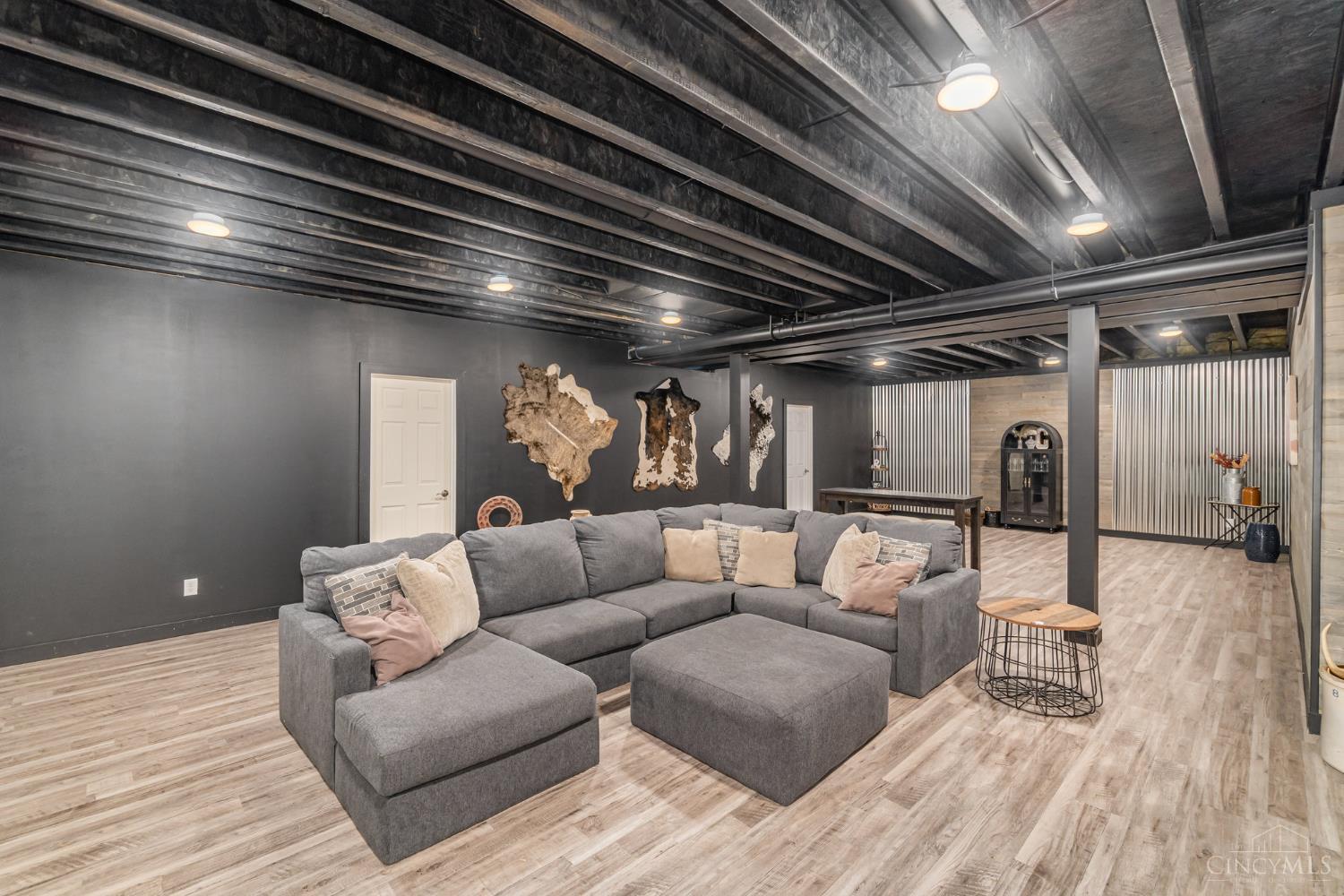 1740 Yankeetown Road