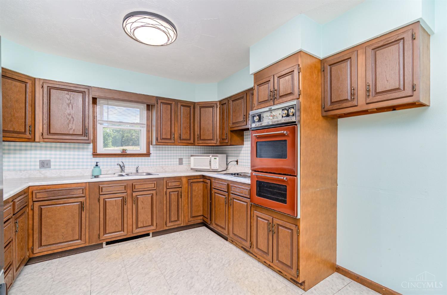 7102 Pence Road
