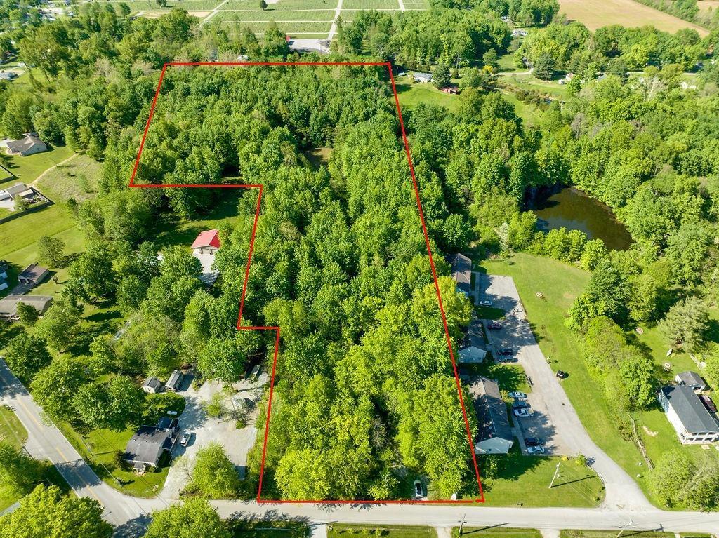 8 Bethel Maple Road