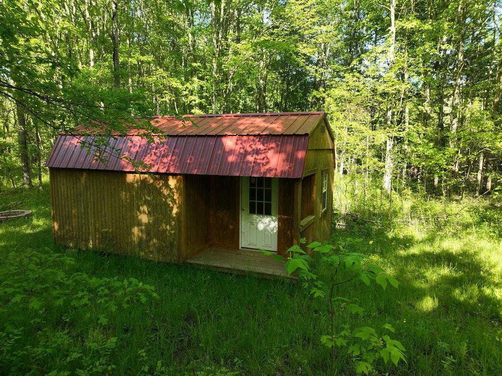 8 Bethel Maple Road