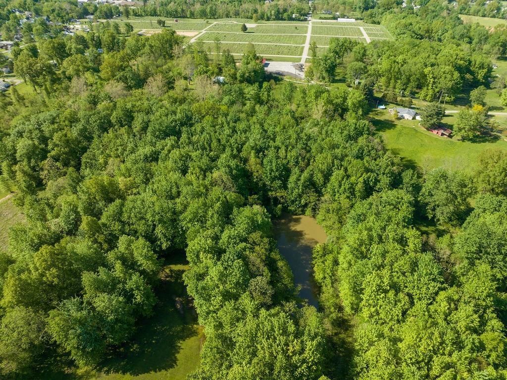 8 Bethel Maple Road
