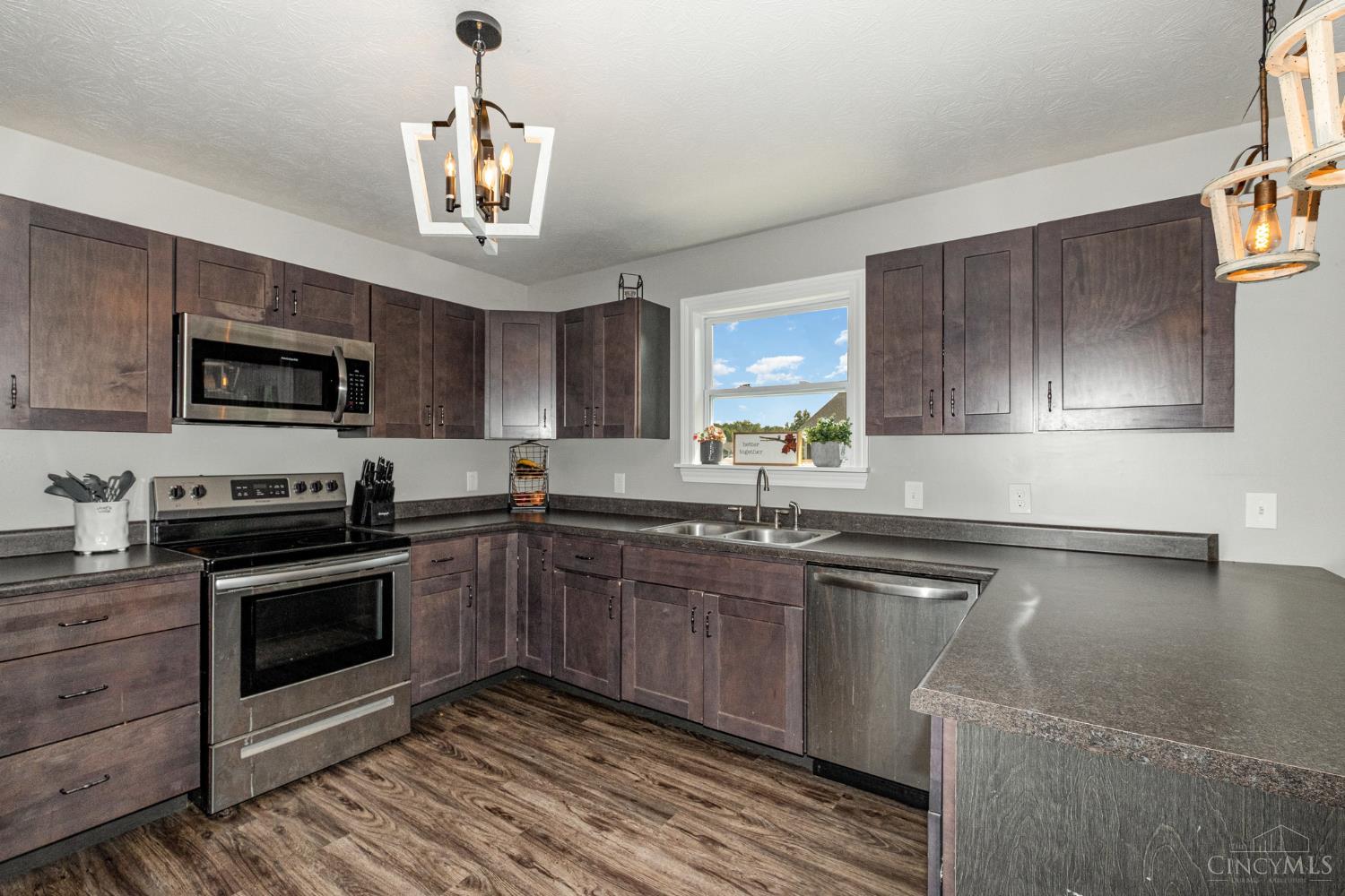 143 Willow Run Road