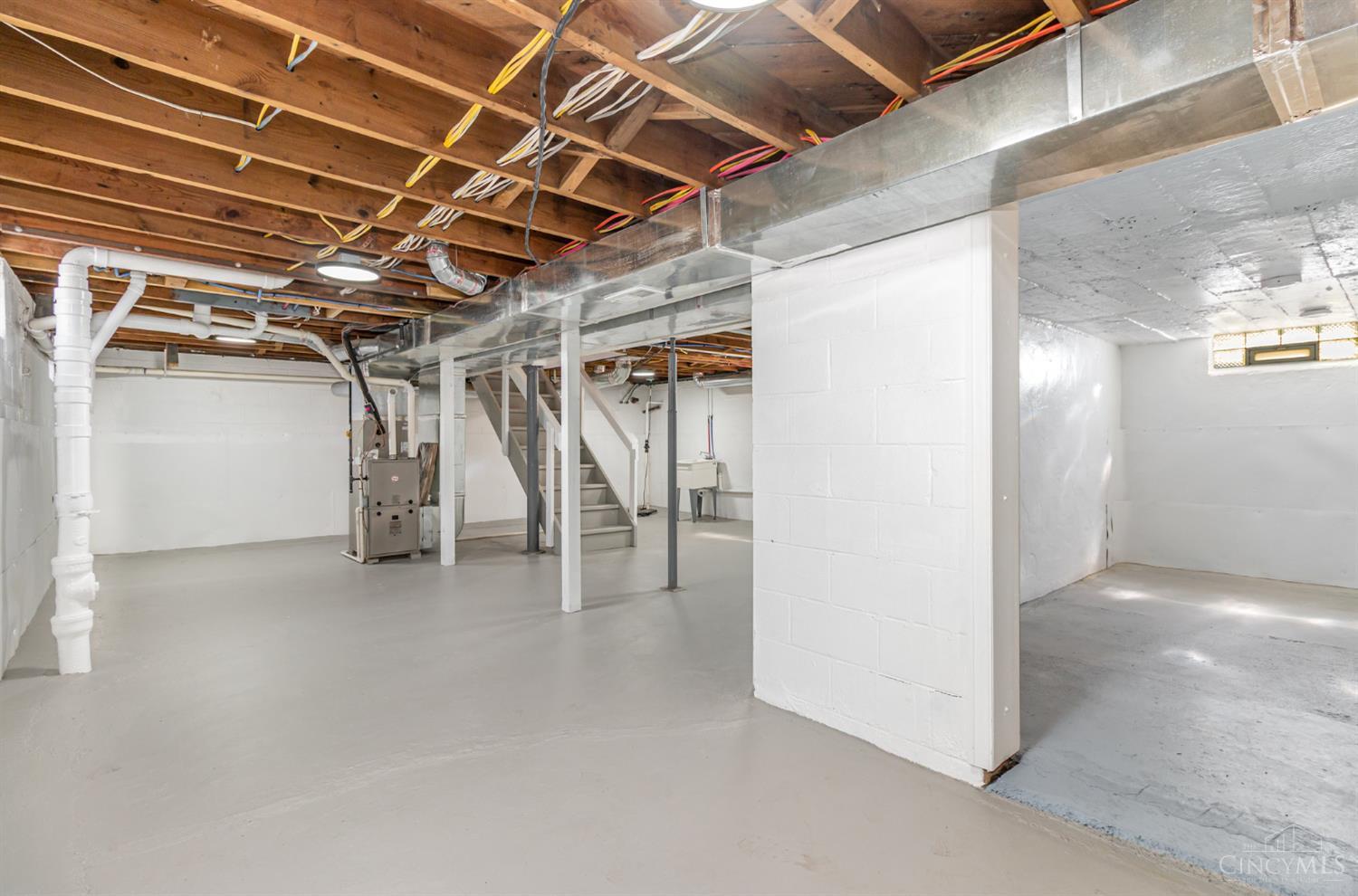 23 S Kline Avenue