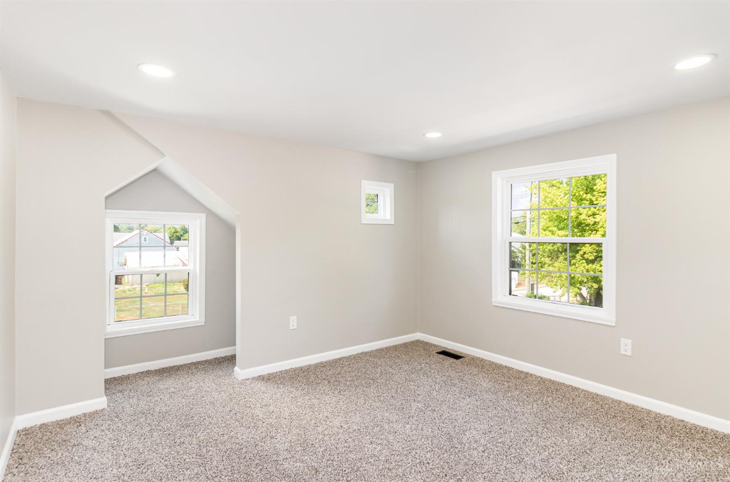 23 S Kline Avenue