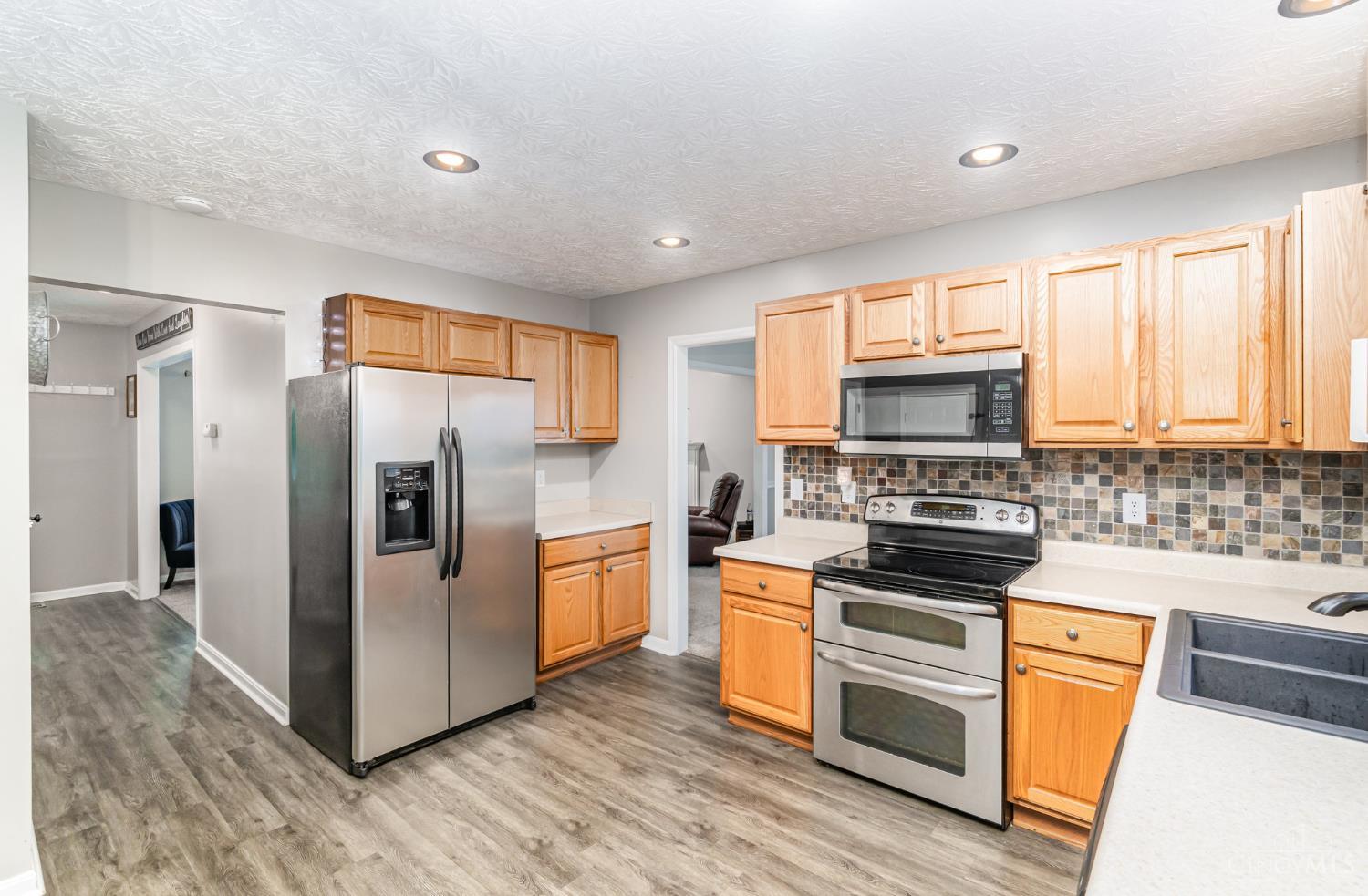 109 Adkins Place