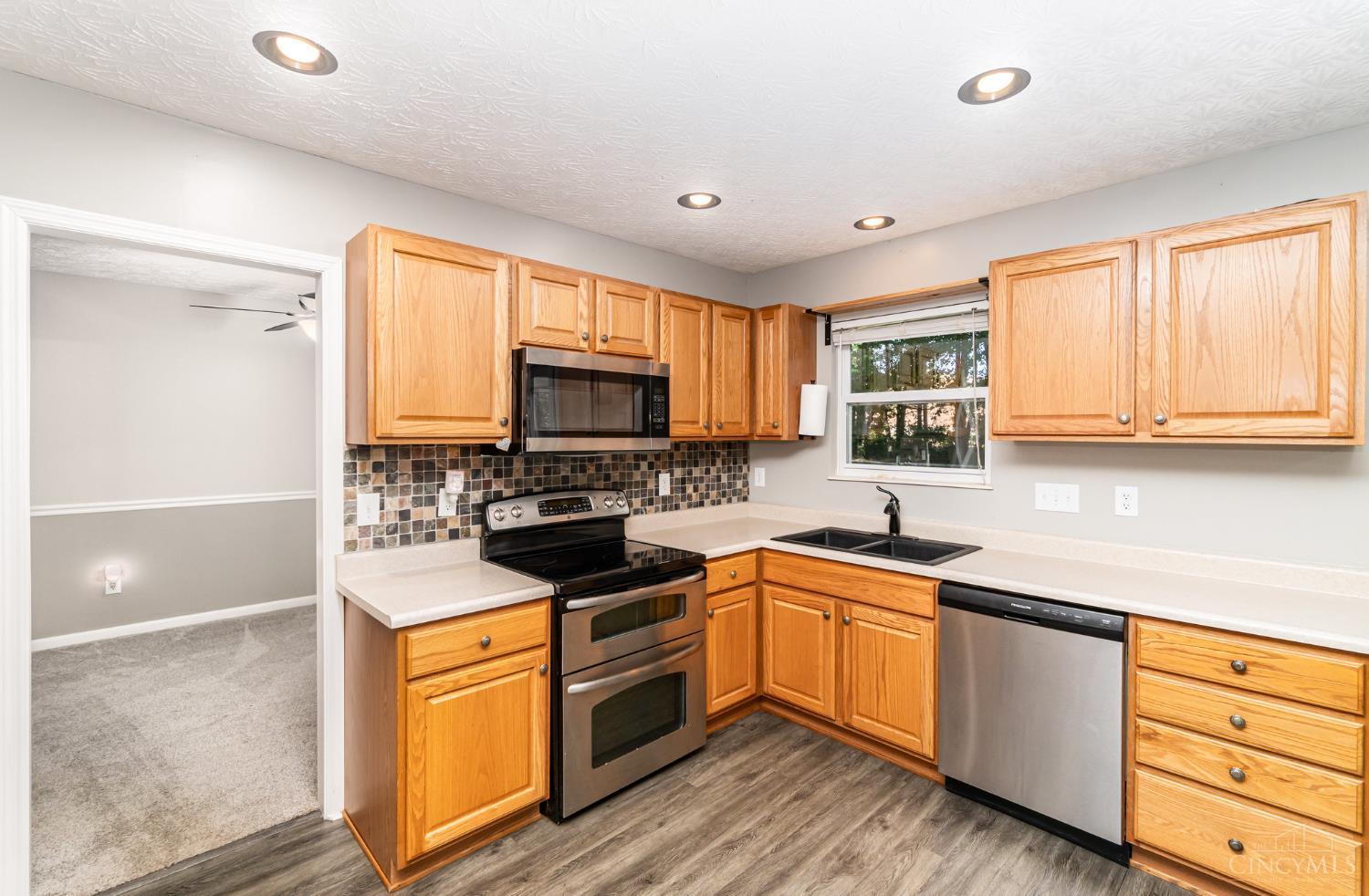 109 Adkins Place
