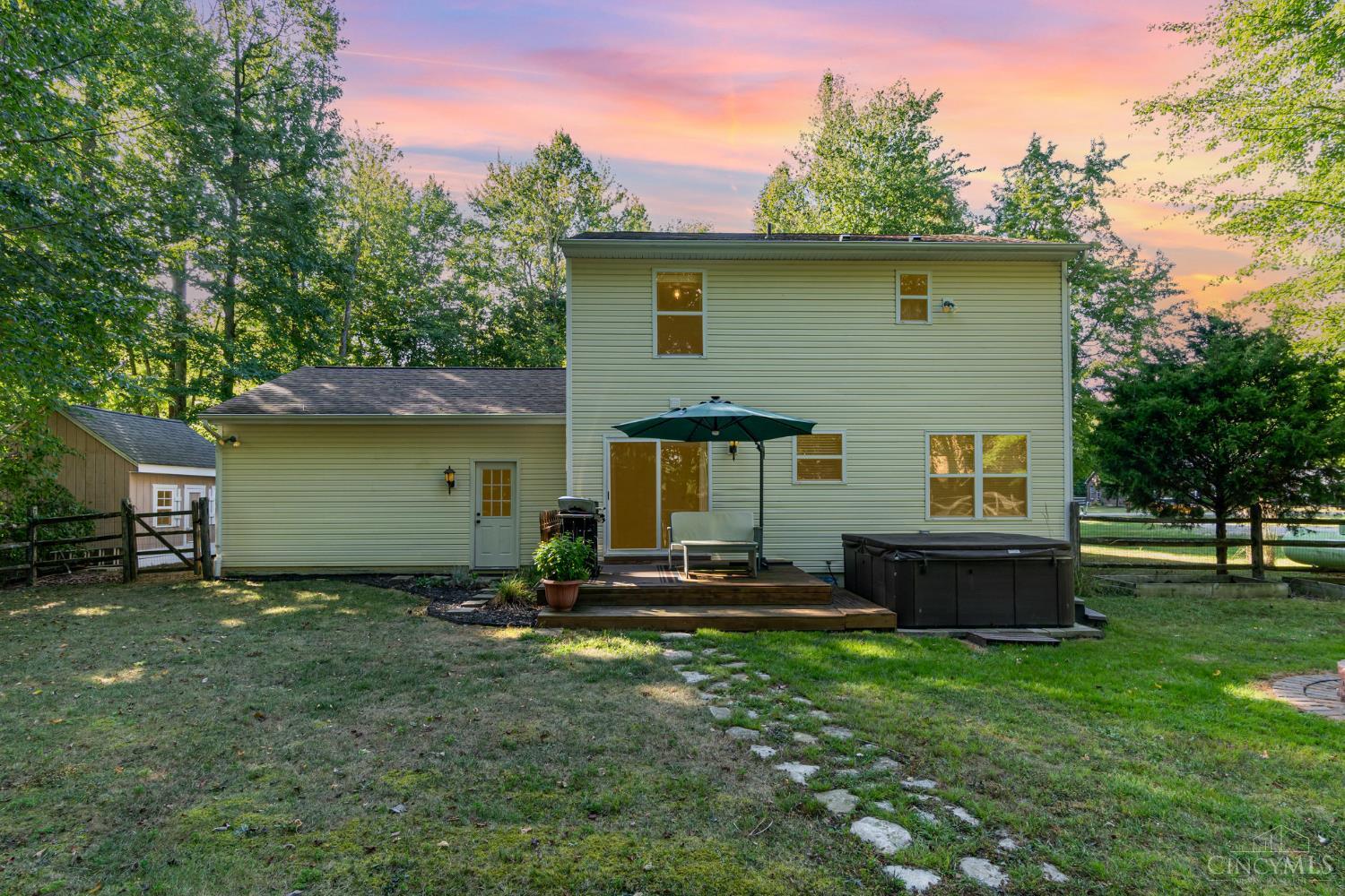 109 Adkins Place