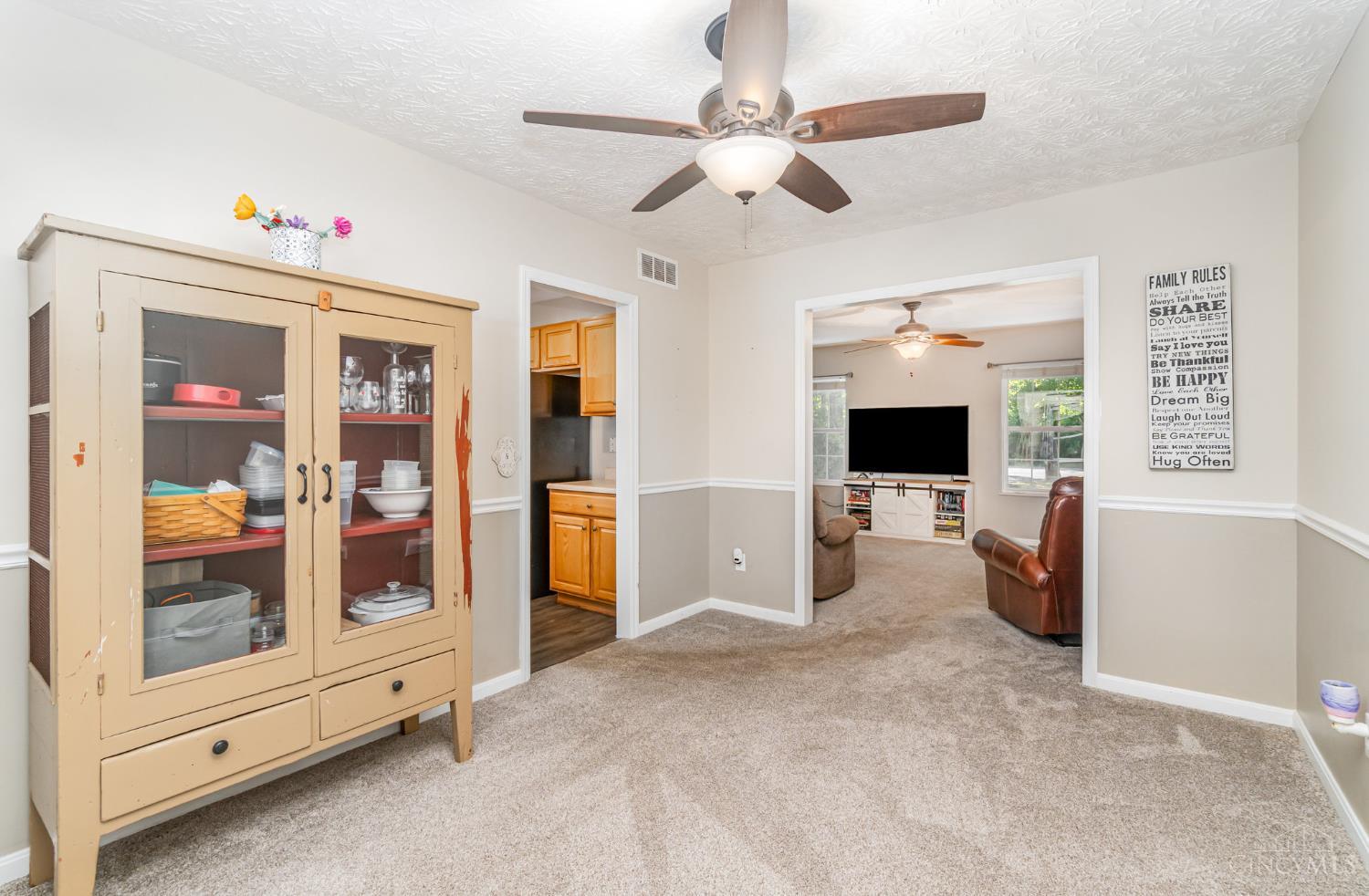 109 Adkins Place