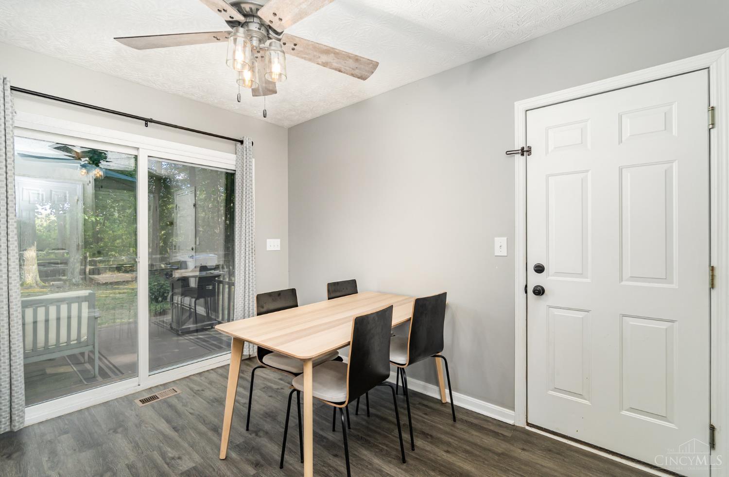 109 Adkins Place
