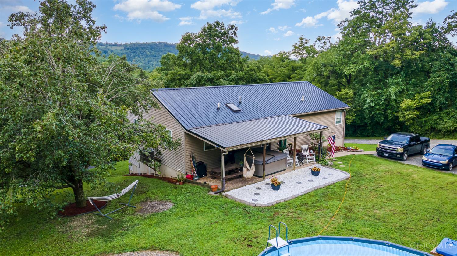 402 Circle Drive